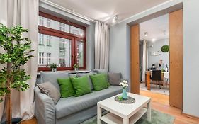 Apartment Hoza City Center By Noclegi Renters